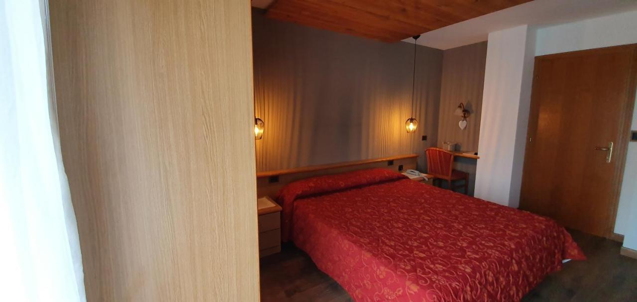 Hotel Ciampian モエナ エクステリア 写真